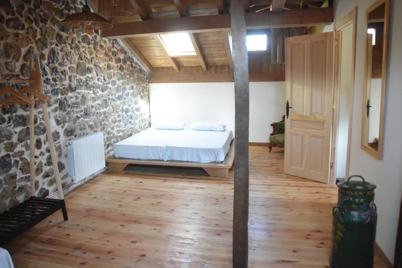 Espectacular Casa Rural En Castaneda Socobio Eksteriør billede