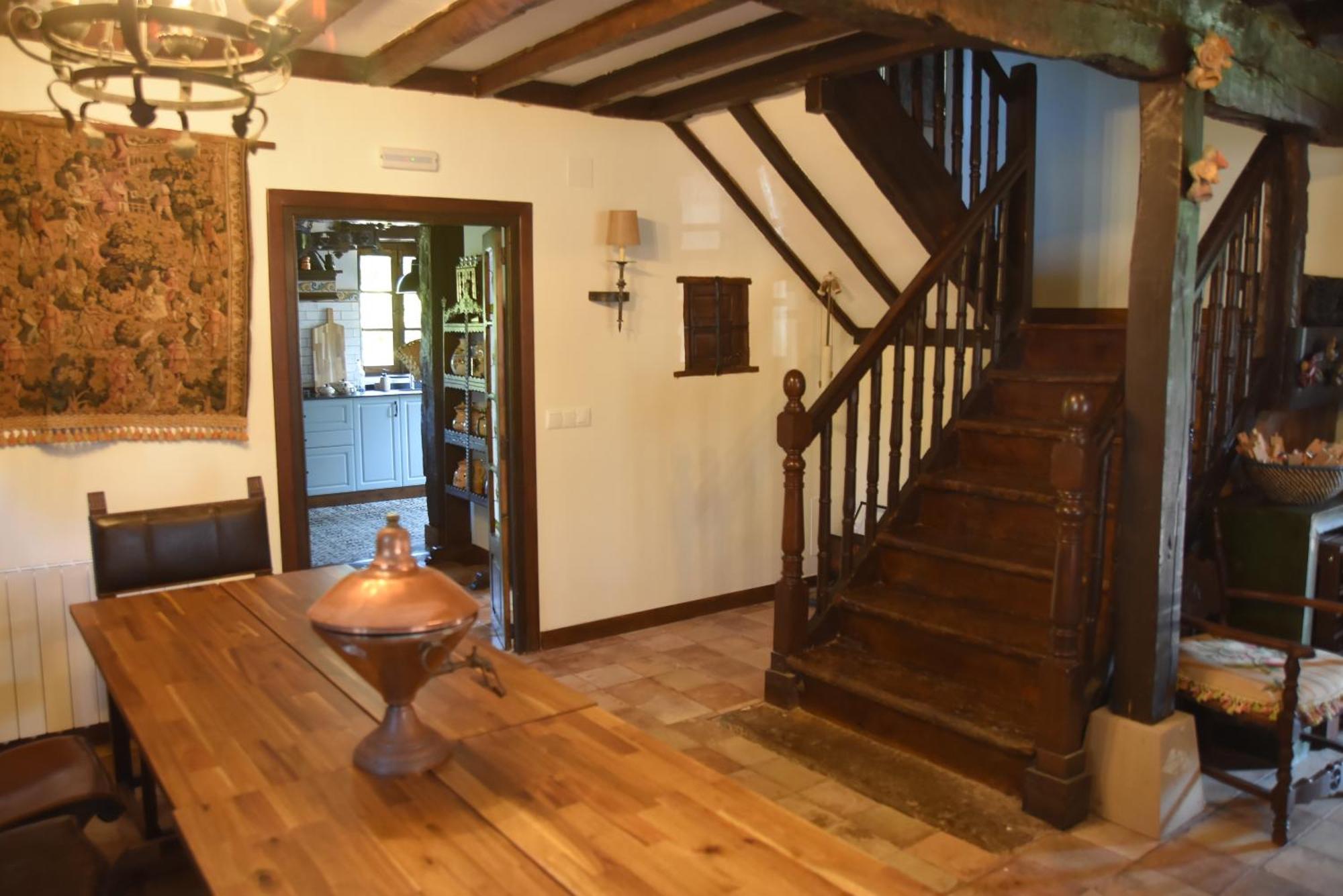 Espectacular Casa Rural En Castaneda Socobio Eksteriør billede