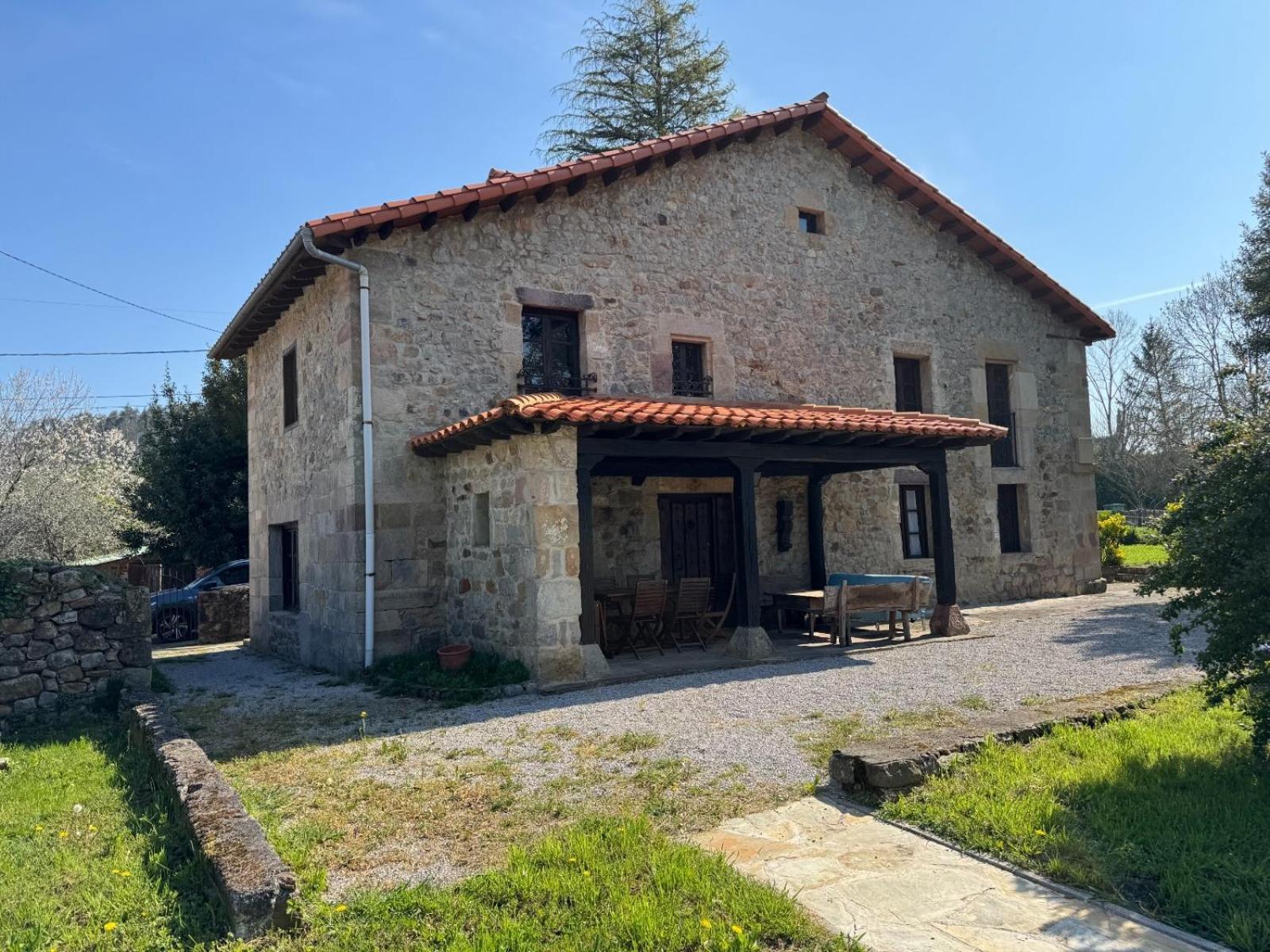 Espectacular Casa Rural En Castaneda Socobio Eksteriør billede