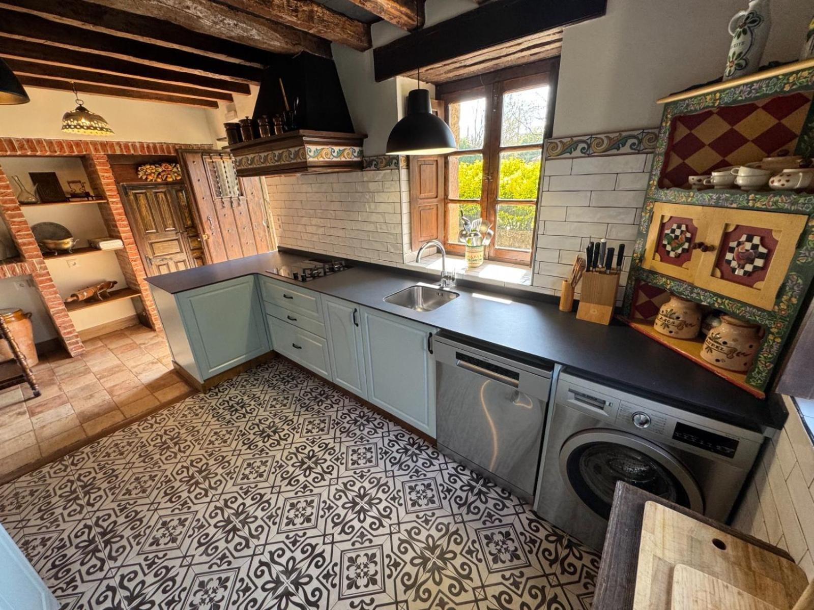 Espectacular Casa Rural En Castaneda Socobio Eksteriør billede
