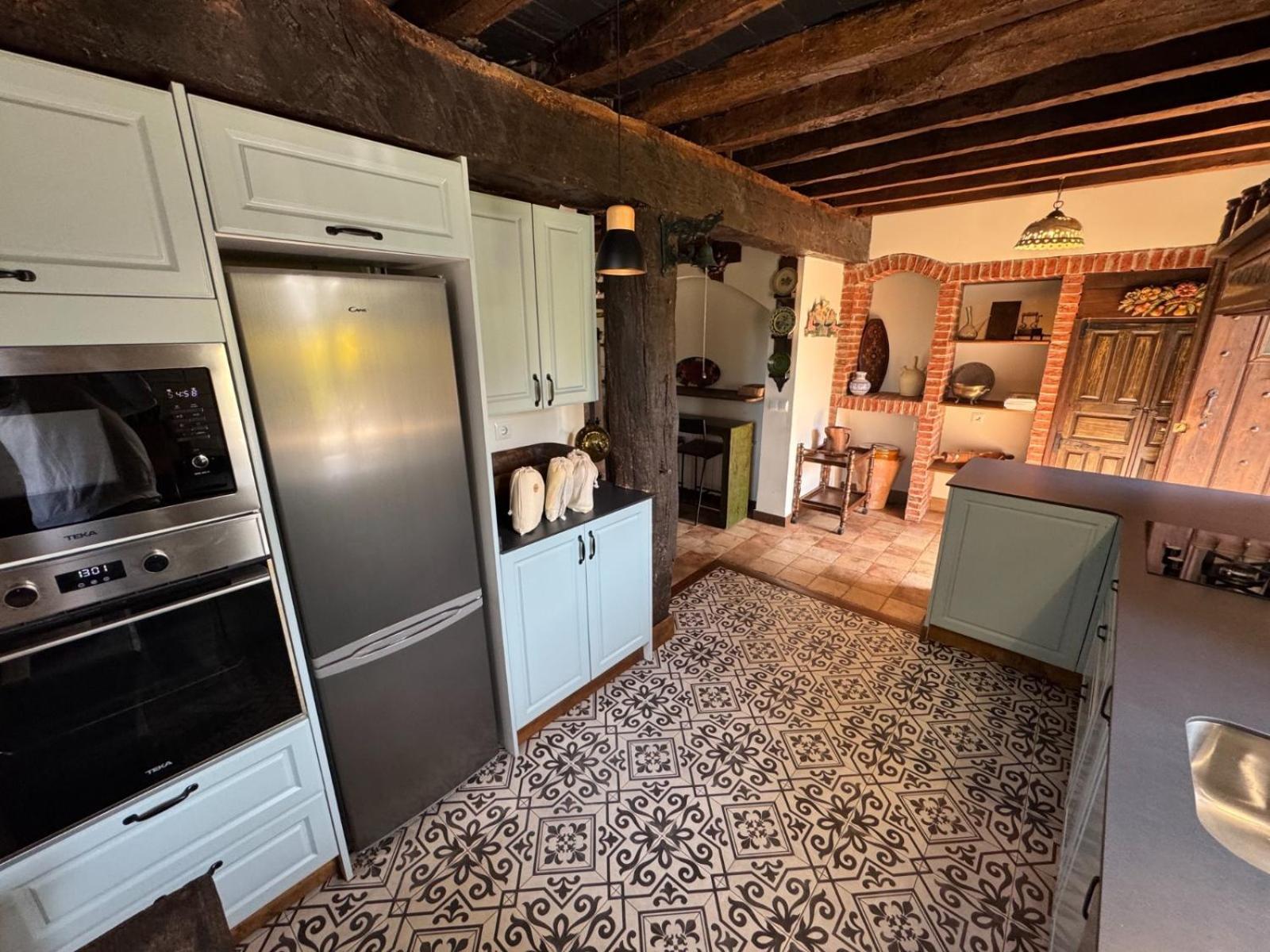 Espectacular Casa Rural En Castaneda Socobio Eksteriør billede